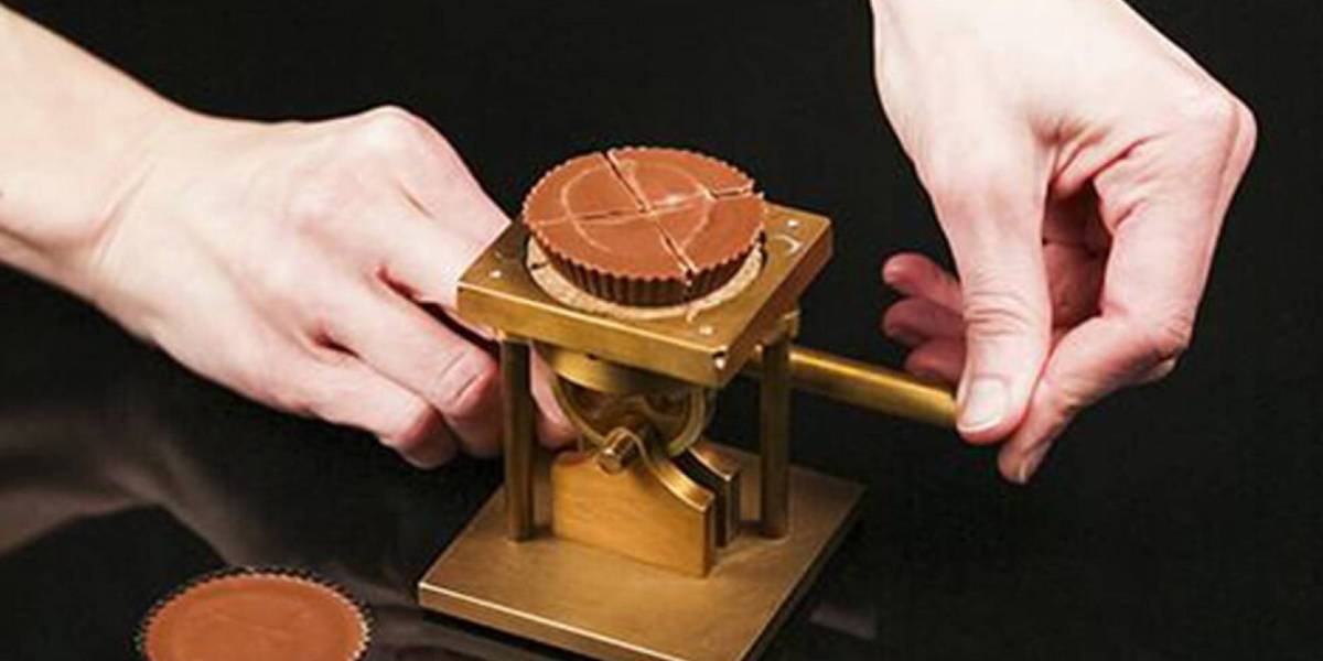 Un cortador de chocolate