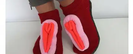 Zapatillas con forma de vagina Zapatillas con forma de vagina
