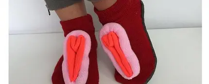 Zapatillas con forma de vagina Zapatillas con forma de vagina