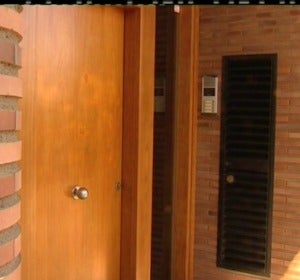 Piso de Girona en el que los Mossos encontraron el cadáver del niño Piso de Girona en el que los Mossos encontraron el cadáver del niño