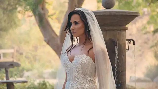 Demi Lovato en el vídeo de 'Tell Me You Love Me'