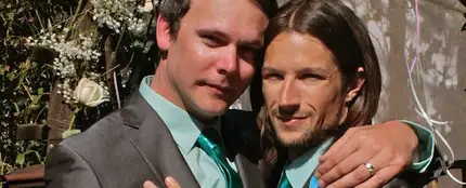 Charlie y David, la pareja que denunció a un pastelero homófobo Charlie y David, la pareja que denunció a un pastelero homófobo