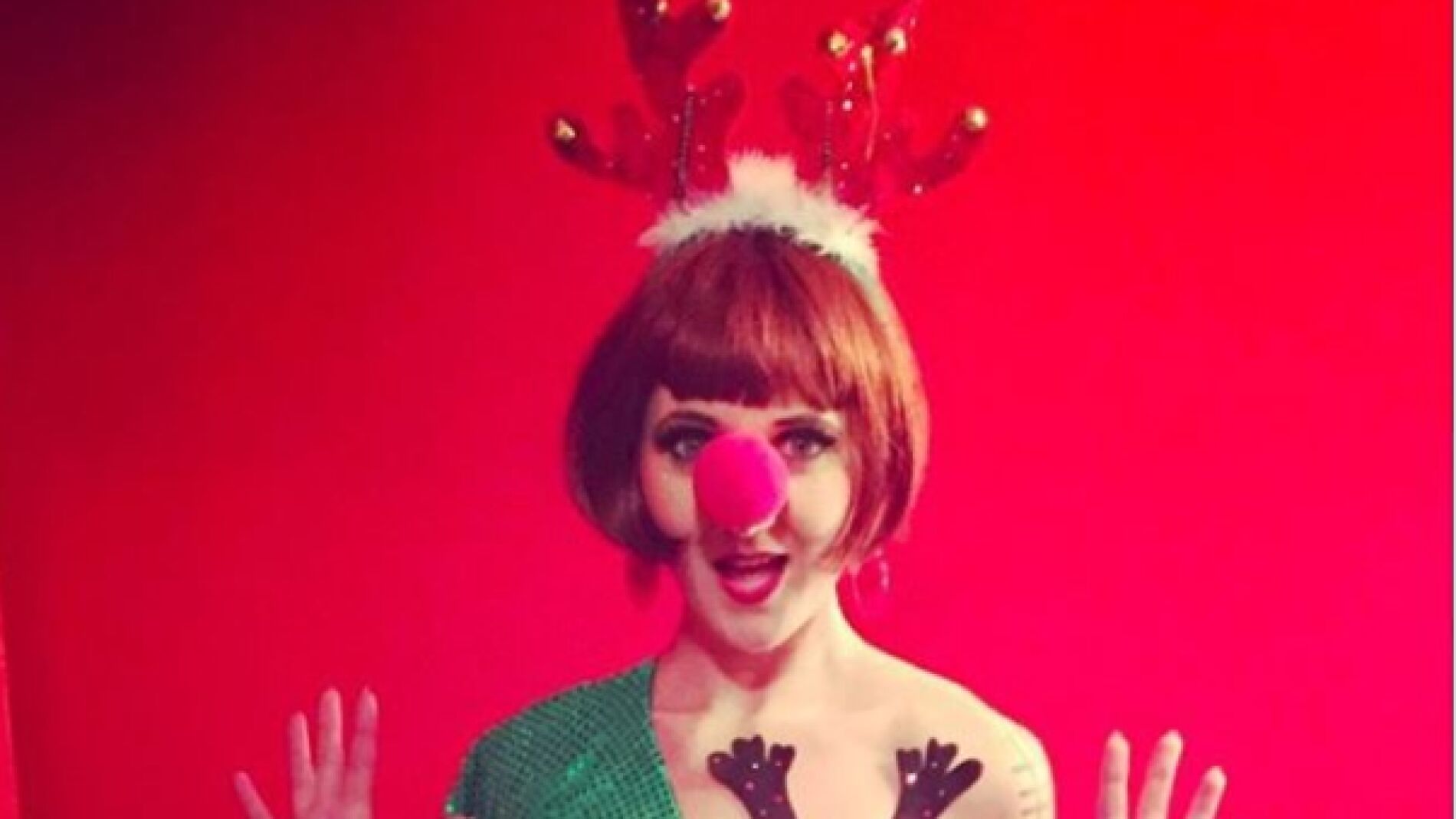 La 'teta reno', nueva tendencia navideña en Instagram