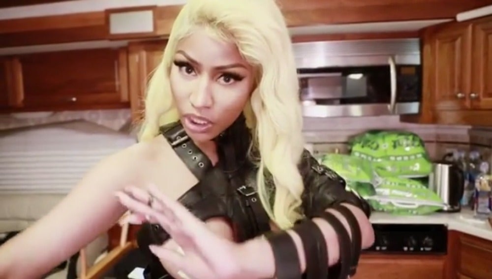 Nicki Minaj en el set de rodaje del videoclip de 'Krippy Krush'