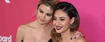 Francia Raisa y Selena Gomez Francia Raisa y Selena Gomez