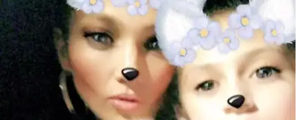 Jennifer López y su hija Emme Jennifer López y su hija Emme