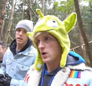 Logan Paul y sus amigos en el polémico vídeo Logan Paul y sus amigos en el polémico vídeo