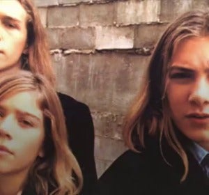Vídeo: ¿Recuerdas a los hermanos Hanson? 20 años después siguen tocando y han mejorado bastante Vídeo: ¿Recuerdas a los hermanos Hanson? 20 años después siguen tocando y han mejorado bastante