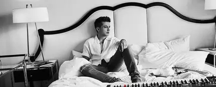 Charlie Puth estrena 'If You Love Me Now' Charlie Puth estrena 'If You Love Me Now'