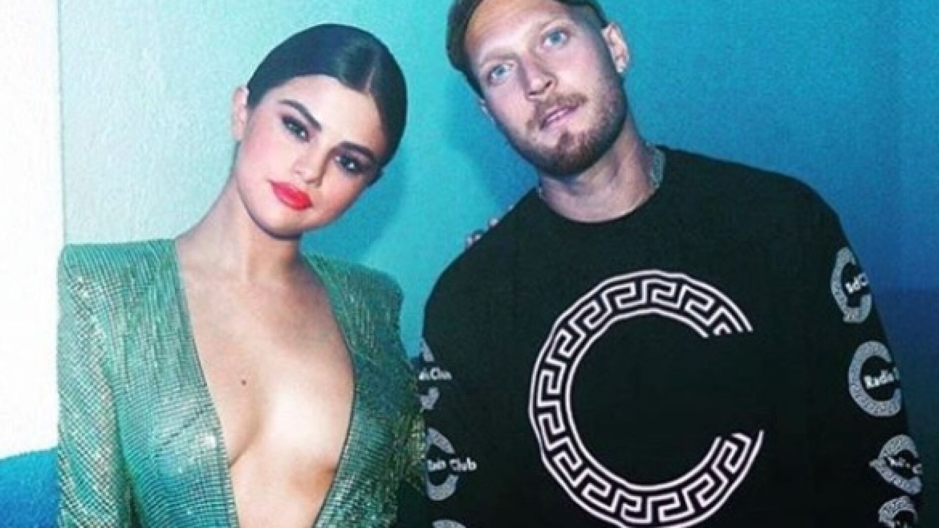 El vestido escotado de Selena Gomez