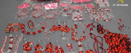 Pulseras incautadas por la Guardia Civil Pulseras incautadas por la Guardia Civil