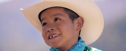 Yuawi López, el niño mexicano que canta &#39;Movimiento Naranja&#39;