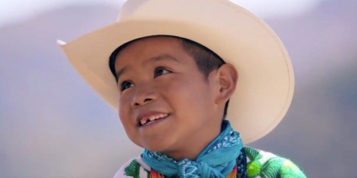 Yuawi López, el niño mexicano que canta 'Movimiento Naranja'
