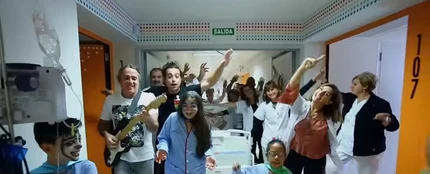 Videoclip 'Cuando doy vueltas' de Malas Pulgas Videoclip 'Cuando doy vueltas' de Malas Pulgas