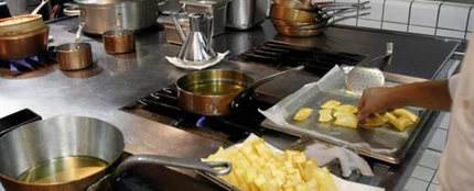 Imagen de archivo de la cocina de un restaurante Imagen de archivo de la cocina de un restaurante