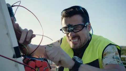 Octavi Pujades es Ximo Moltó Octavi Pujades es Ximo Moltó