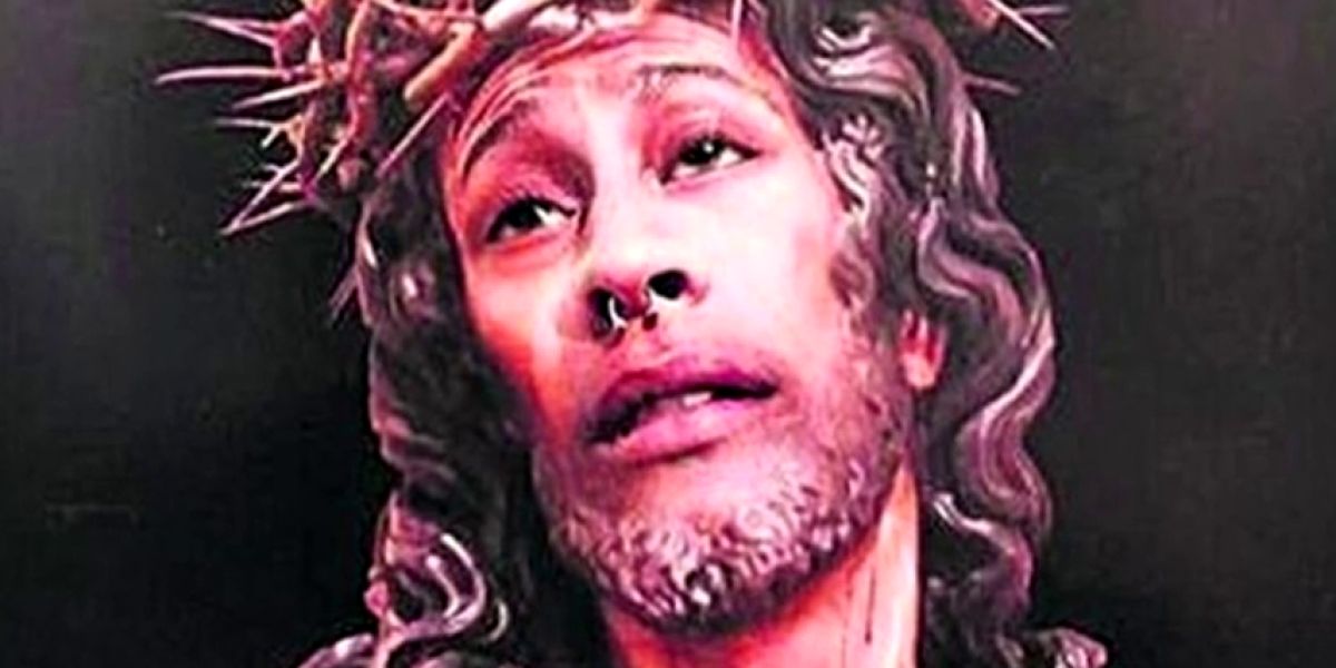 Condenan a un joven a pagar 480 euros de multa por difundir un fotomontaje de un cristo con su cara