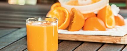 El zumo de naranja es malo si se toma en ayunas.