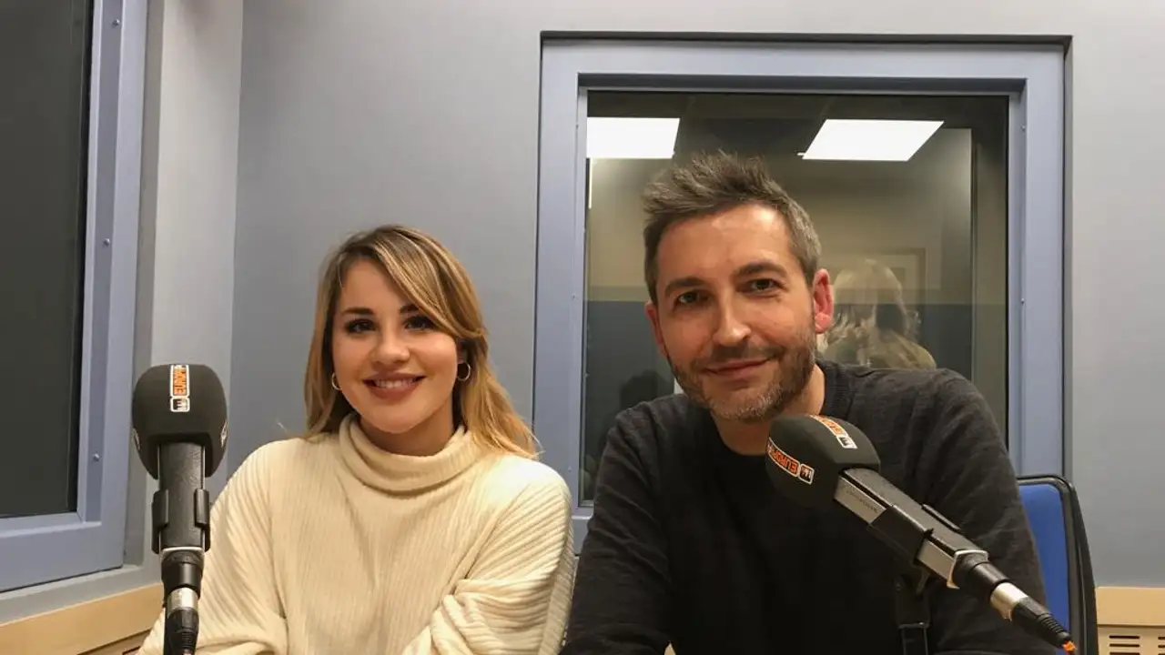 Lucía Gil y Frank Blanco en EuropaFM.com Lucía Gil y Frank Blanco en EuropaFM.com