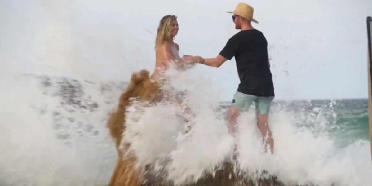 Frame del vídeo de la caída de Kate Upton