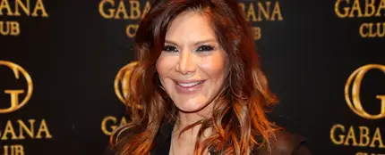Ivonne Reyes, irreconocible en el cumpleaños de Juan Peña Ivonne Reyes, irreconocible en el cumpleaños de Juan Peña