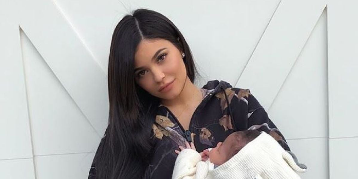 Kylie Jenner con su hija Stormi