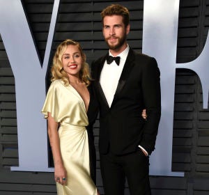 Miley Cyrus y Liam Hemsworth Miley Cyrus y Liam Hemsworth
