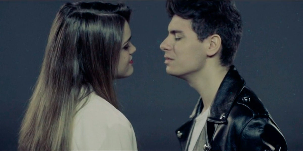 Amaia y Alfred en el vídeo de 'Tu Canción'