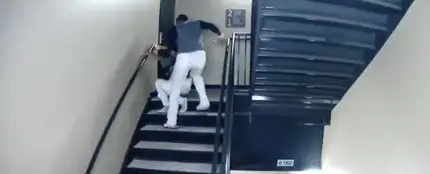 Danry Vásquez, agrediendo a su novia Danry Vásquez, agrediendo a su novia