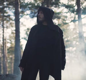 Blas Cantó en el vídeo de 'Él No Soy Yo' Blas Cantó en el vídeo de 'Él No Soy Yo'