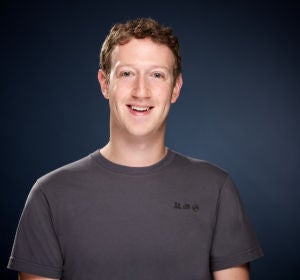 Facebook tocado y hundido Facebook tocado y hundido