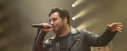 David Bustamante durante el primer concierto tras su divorcio de Paula Echevarría David Bustamante durante el primer concierto tras su divorcio de Paula Echevarría
