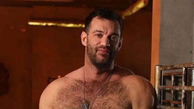 Scott Sherwood, profesor de matemáticas despedido por su pasado en la industria porno
