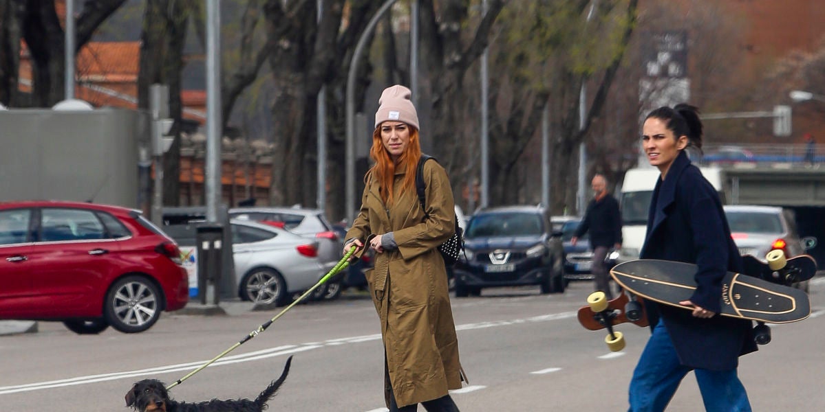 Blanca Suárez con su perro Pistacho y su amiga Natalia