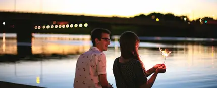 Una pareja en una cita Una pareja en una cita