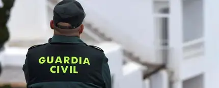 Imagen de archivo un agente de la Guardia Civil (Archivo) Imagen de archivo un agente de la Guardia Civil (Archivo)