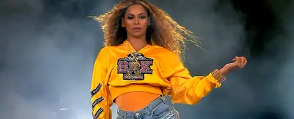 Beyoncé durante su actuación en Coachella 2018 Beyoncé durante su actuación en Coachella 2018