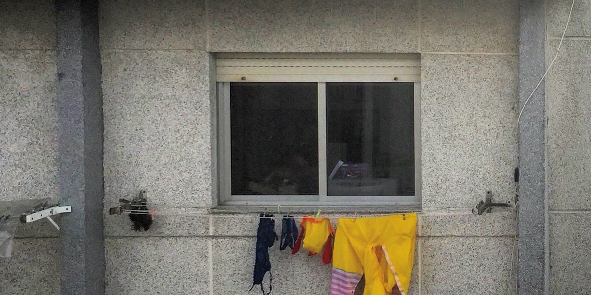 La inquietante foto del tendedero de sus vecinos se hace viral