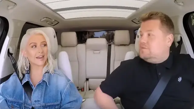 Christina Aguilera habla de su técnica vocal y un secretillo sobre Ryan Gosling con Britney Spears