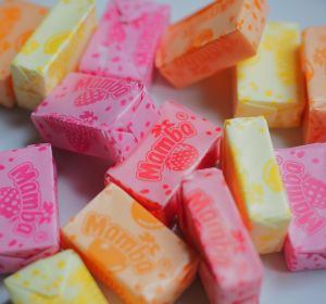 Caramelos masticables. Caramelos masticables.