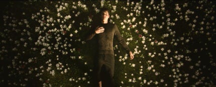 Shawn Mendes en el videoclip de 'In My Blood'