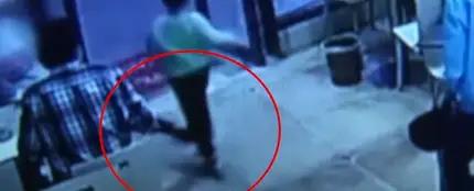 Hospitalizado un niño de 4 años después de que una mujer le hiciera la zancadilla Hospitalizado un niño de 4 años después de que una mujer le hiciera la zancadilla