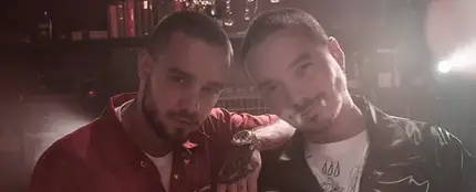 Liam Payne y J Balvin en 'Familiar' Liam Payne y J Balvin en 'Familiar'