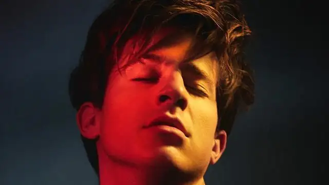 Charlie Puth presenta la portada de su álbum 'Voicenotes'
