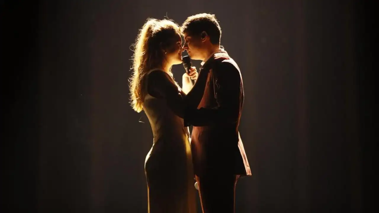 Amaia y Alfred durante el primer ensayo de 'Tu canción' en Eurovisión Amaia y Alfred durante el primer ensayo de 'Tu canción' en Eurovisión