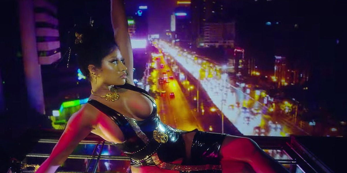 Nicki Minaj en el videoclip de 'Chung Li'