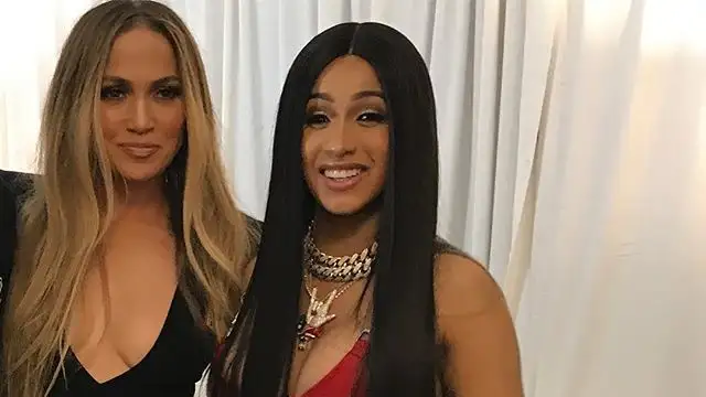 Jennifer Lopez y Cardi B