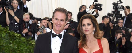 Cindy Crawford y Rande Gerber 