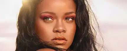 Rihanna presenta la colección de verano de 'Fenty Beauty' Rihanna presenta la colección de verano de 'Fenty Beauty'