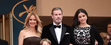 John Travolta y Kelly Preston con sus hijos en Cannes 2018 John Travolta y Kelly Preston con sus hijos en Cannes 2018